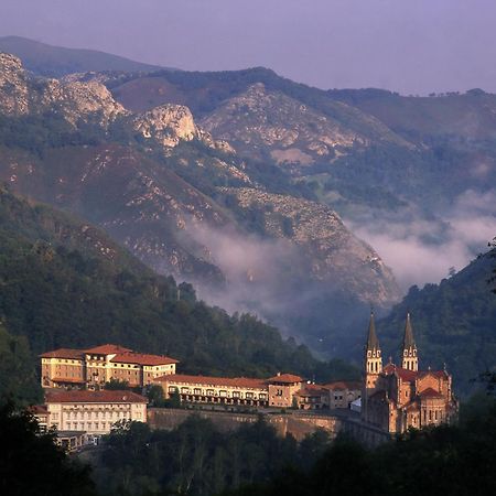 Arcea Gran Hotel Pelayo Covadonga Bagian luar foto