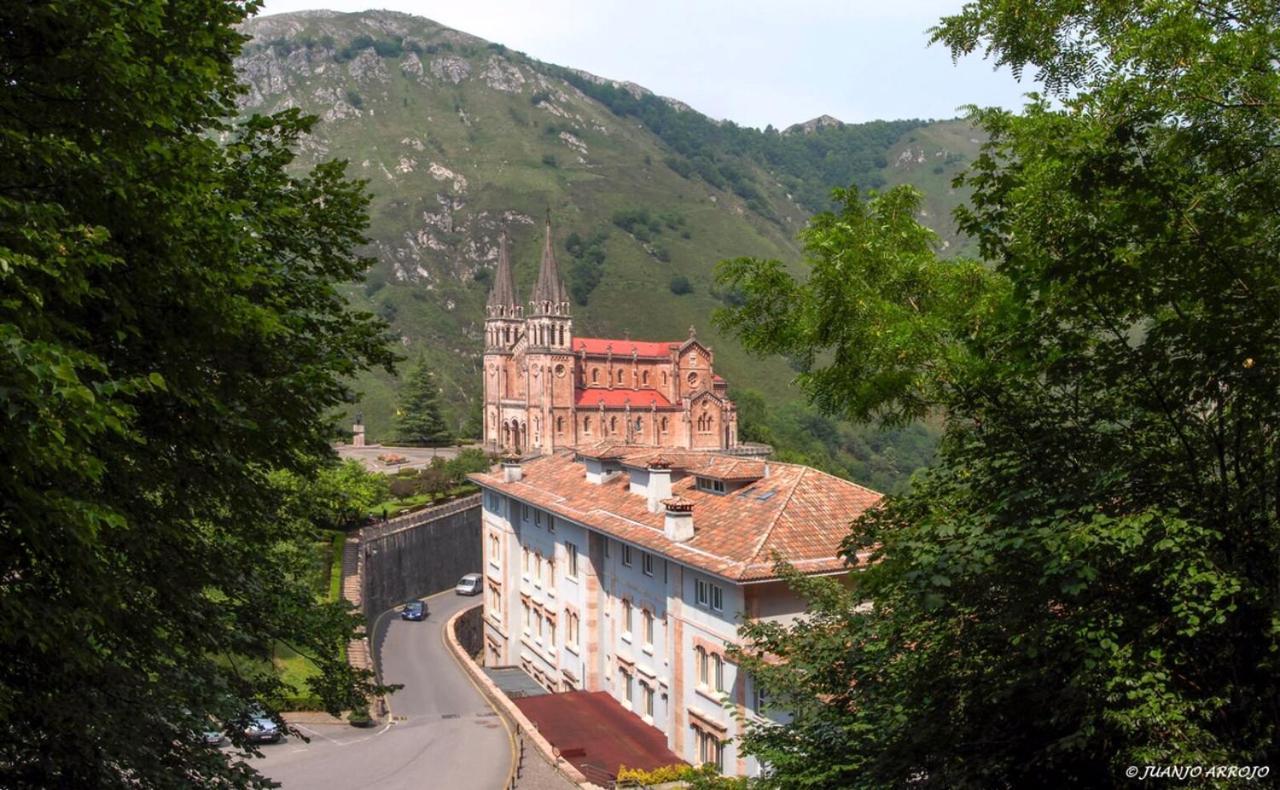 Arcea Gran Hotel Pelayo Covadonga Bagian luar foto