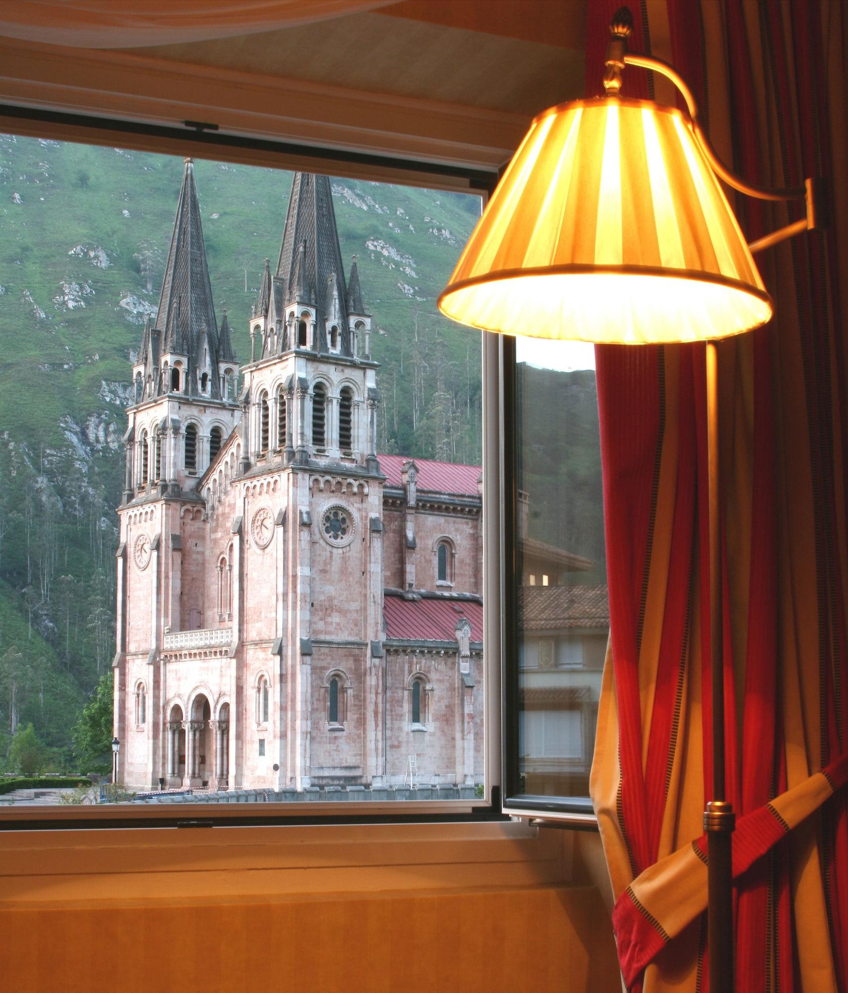 Arcea Gran Hotel Pelayo Covadonga Bagian luar foto