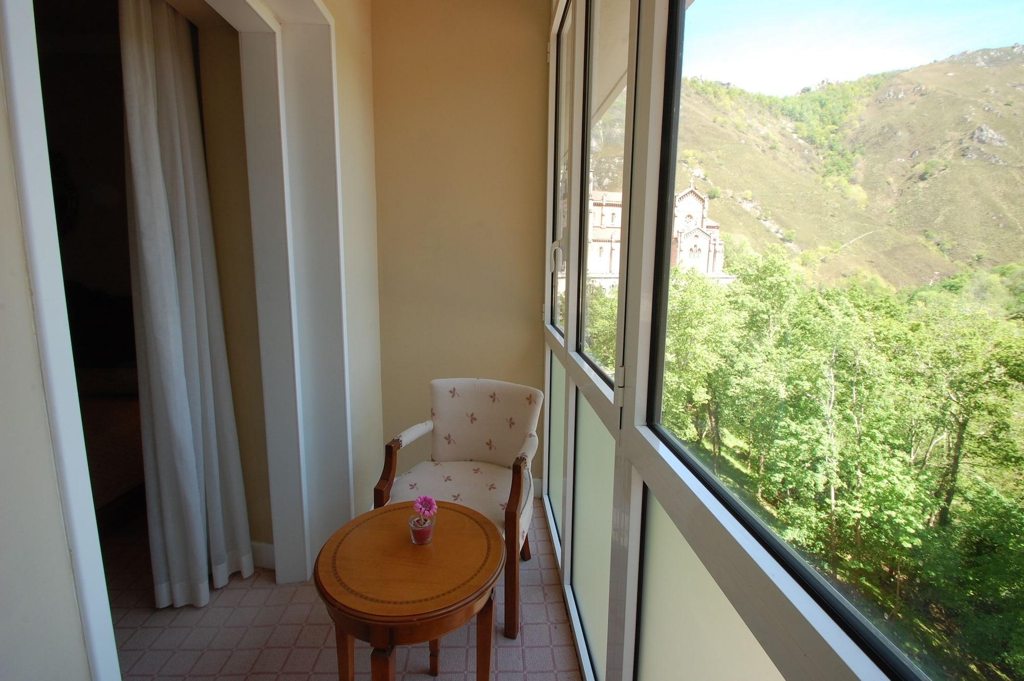 Arcea Gran Hotel Pelayo Covadonga Bagian luar foto