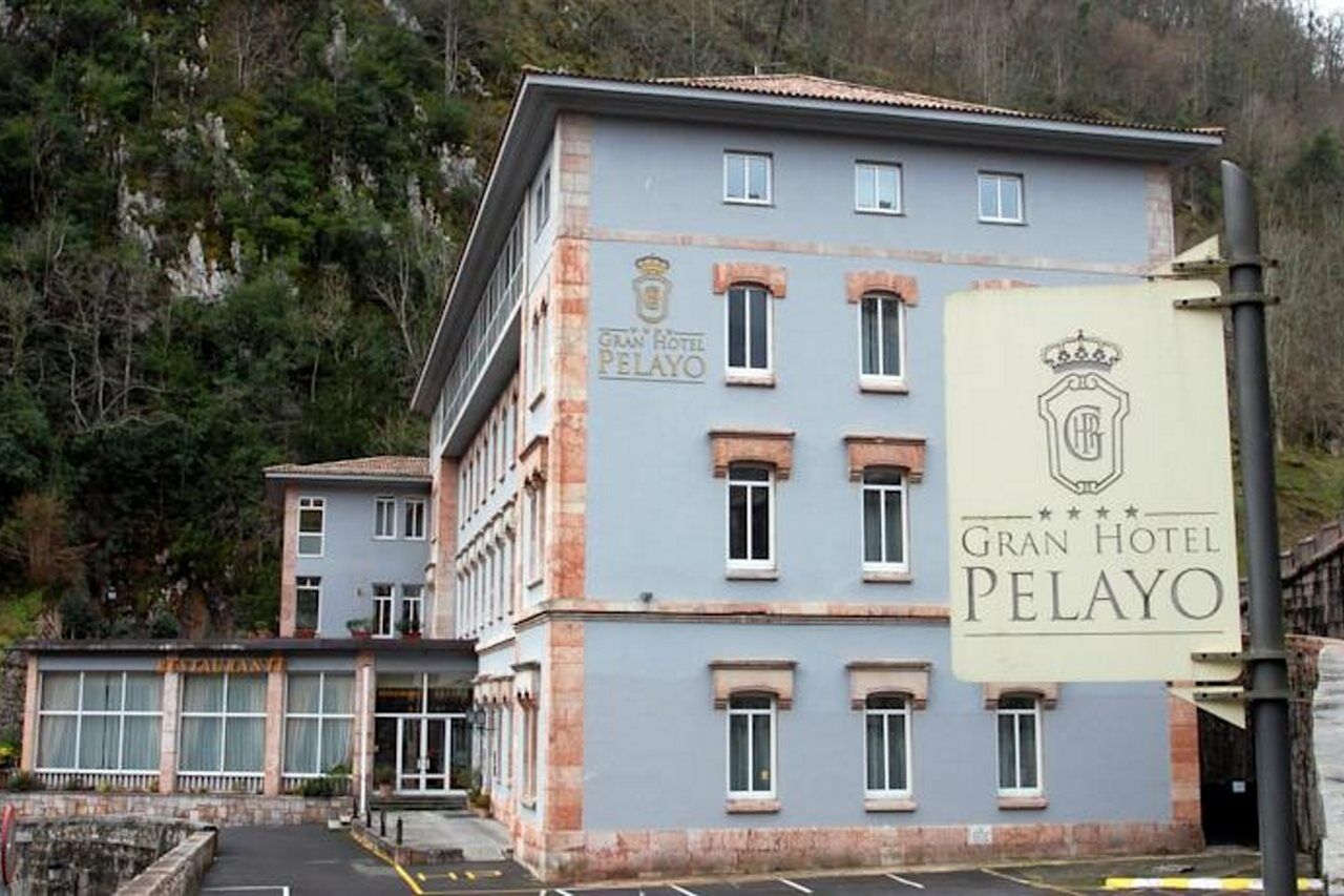 Arcea Gran Hotel Pelayo Covadonga Bagian luar foto